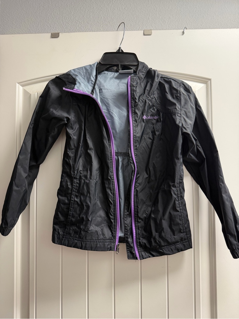 Columbia Black Hooded Shell Jacket with Purple Trim